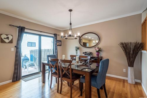 55 Villas Cir, Huntington Station NY  11747-3059 exterior