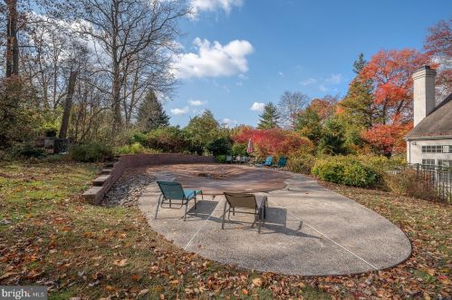 825 Bryn Mawr Ave, Newtown Square PA  19073-4333 exterior