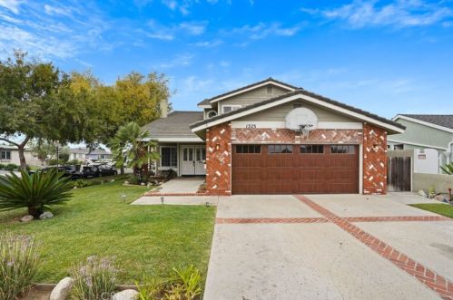 1323 Cranbrook Ave, Torrance, CA 90503-6048
