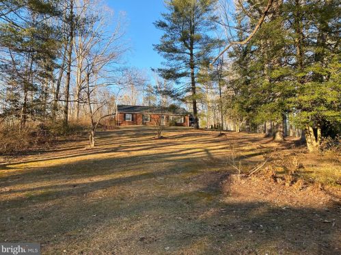 16359 Paige Rd, Woodford, VA 22580-2862