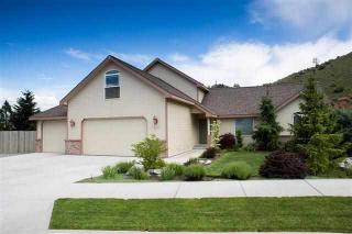 337 Canyon Creek Dr, Wenatchee, WA 98801-2488