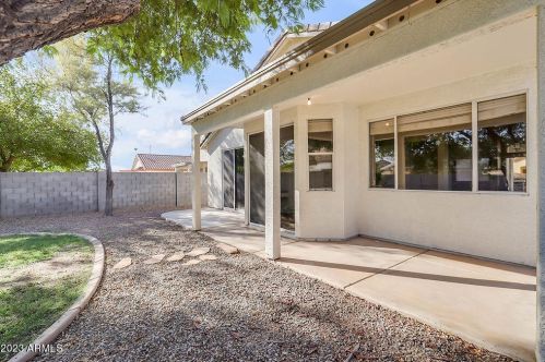 2769 Devon Ct, Gilbert AZ  85296-8865 exterior