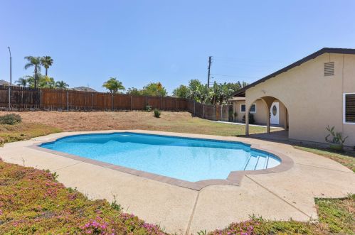 1970 Granite Hills Dr, El Cajon CA  92019-2043 exterior