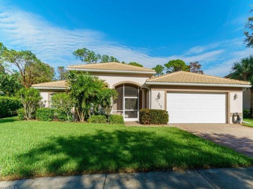 3715 Recreation Ln, Naples, FL 34116-7307