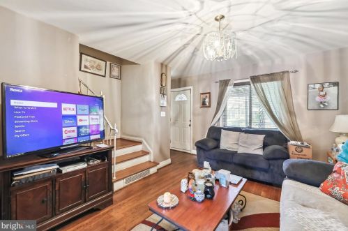 116 33 St, Washington DC 20007-3202 exterior