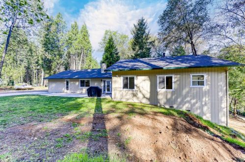 5257 Cold Springs Dr, Michigan Bluff CA  95631-9740 exterior