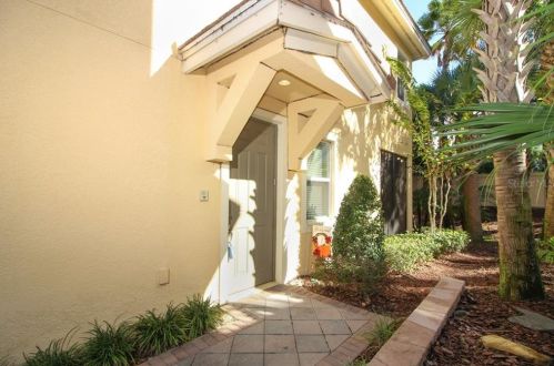 1297 Bolton Pl, Lake Mary, FL 32746-7663
