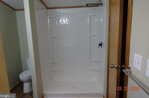 63 Shippensburg Mobile Est, Lees Cross Roads PA  17257-9530 exterior