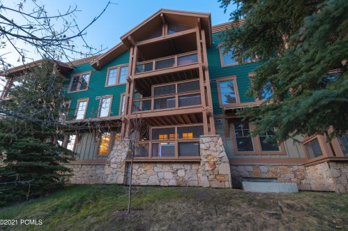 1000 Park Ave, Park City UT  84060-5202 exterior