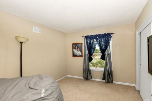 2717 Palmyra Ave, Orange CA 92869-4762 exterior