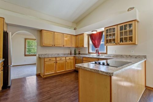 2459 Cloud Dr, Minneapolis, MN 55449-5410