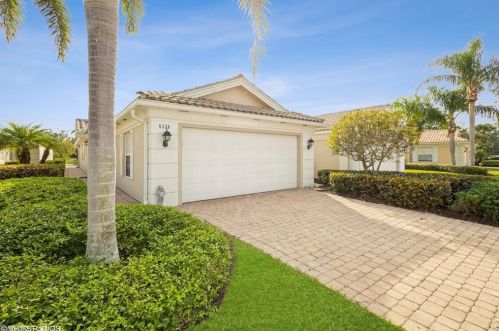 5338 Guadeloupe Way, Naples FL  34119-9577 exterior