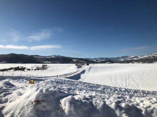 600 Toms Rd, Freedom, WY 83120