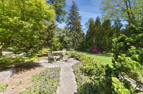 177 Soundview Ave, White Plains NY  10606-3825 exterior