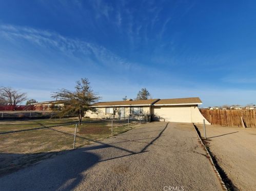 15814 Burwood Rd, Victorville, CA 92394-1306
