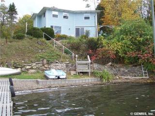 5452 Lake Rd, Honeoye, NY 14471-9660