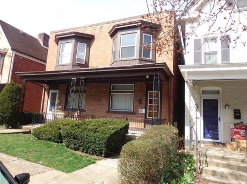 510 Lloyd St, Pittsburgh, PA 15208-2831