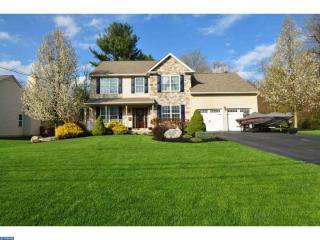 417 Wieders Ln, Emmaus, PA 18049-3131