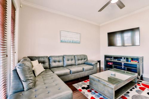 7459 Excitement Dr, Kissimmee FL 34747-6757 exterior