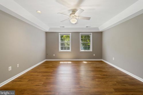 8819 Clinton Dr, Nokesville VA  20181-3205 exterior