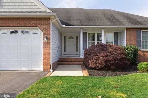 906 Little Brooke Ln, Seaford, DE 19973-4852