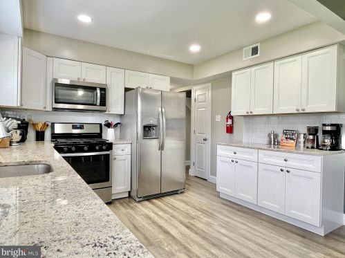 25 Eden Rock Ln, Willingboro NJ  08046-2210 exterior