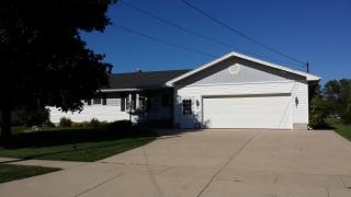 3518 Menasha Ave, Manitowoc, WI 54220-1134