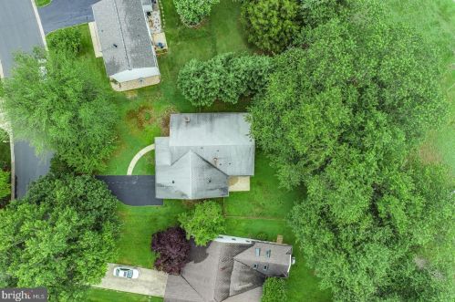 96 Royal Grant Way, Dover DE  19901-6124 exterior