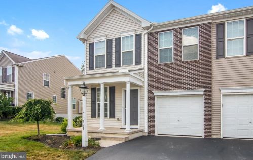 791 Whitetail Dr, Hummelstown, PA 17036-7207