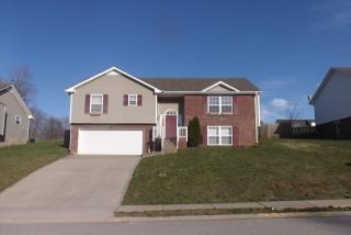 1500 Cedar Springs Cir, Clarksville, TN 37042-1579