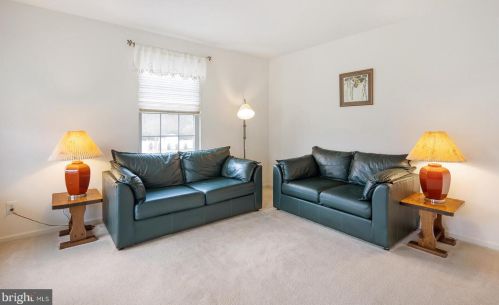 15 Lake Narraticon Dr, Swedesboro NJ  08085-3417 exterior