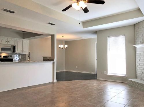 8833 Camfield Way, Frisco TX  75033-2547 exterior