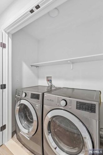 59 Lawton Ave, Cliffside Park NJ  07010-3023 exterior