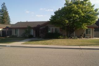 3237 Sunnyside Ct, Visalia, CA 93277-7198