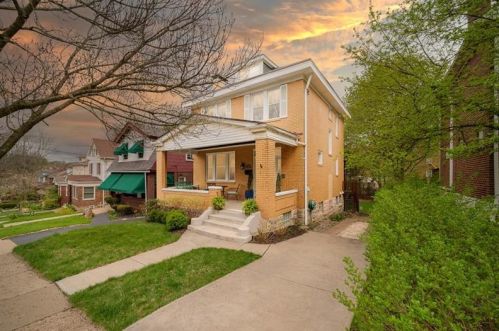 421 Layton Ave, Pittsburgh, PA 15216-1430