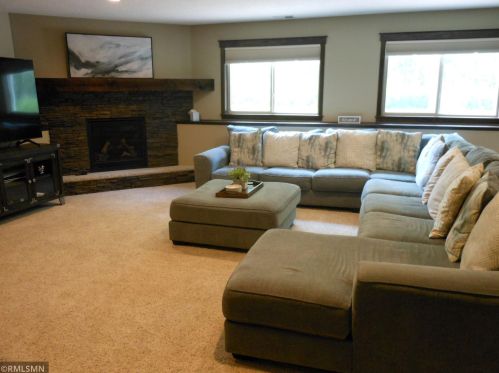 4907 Trails End Dr, Duluth MN  55811-3688 exterior