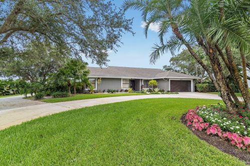 15710 Chandelle Pl, West Palm Beach, FL 33414-7119