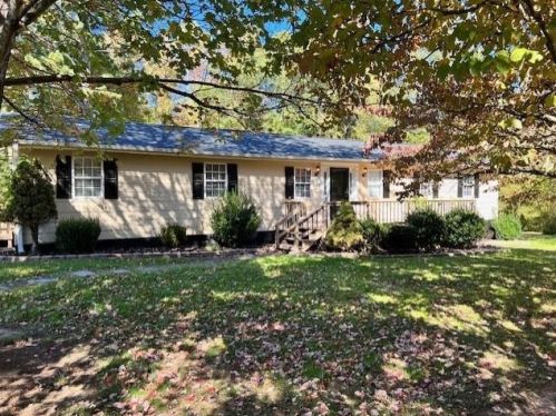225 Tinnin Rd, Efland, NC 27243-9733