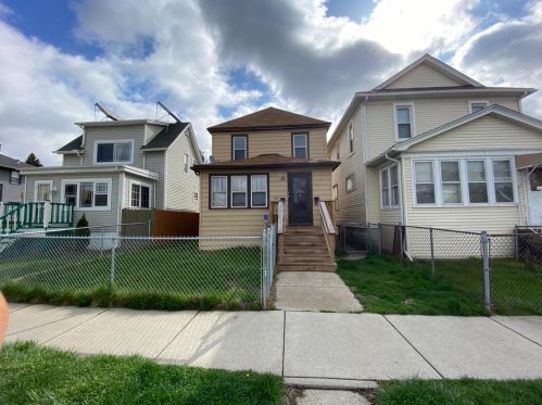 4825 Elm Ave, Hammond, IN 46327-1855