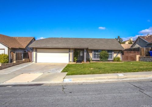 6076 Walnut Ave, San Bernardino, CA 92407-2150