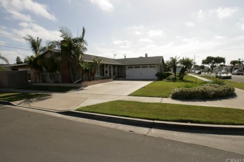 6241 Vanguard Ave, Garden Grove, CA 92845-1732
