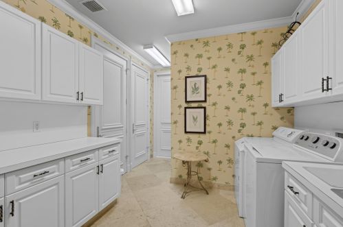 314 Chilean Ave, Palm Beach FL  33480-4697 exterior