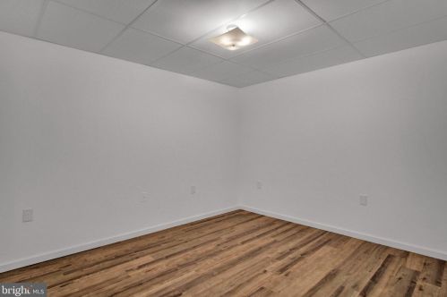 11 Thrush Dr, Carlisle PA  17015-7653 exterior