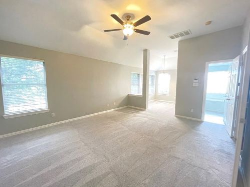 1005 Tanglewood Ln, Lewisville TX  75028-8234 exterior