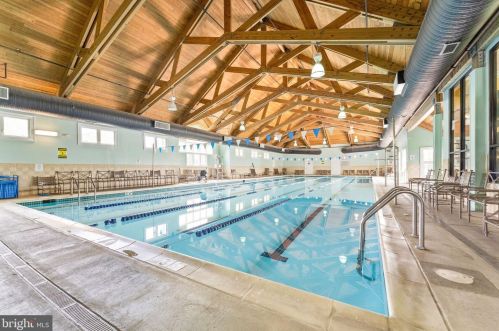 6352 Cullen Pl, Haymarket VA  20169-5400 exterior