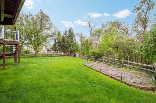 705 Kingswood Ln, Mc Donald PA  15057-2666 exterior