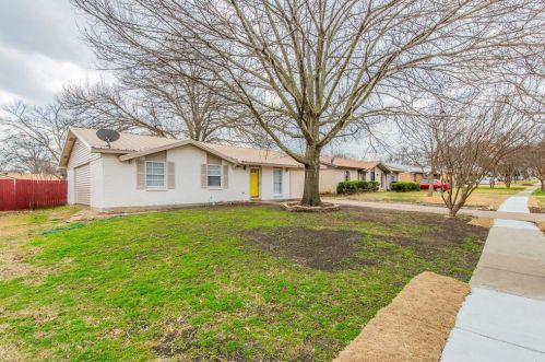 2108 Overglen Dr, Plano, TX 75074-5046