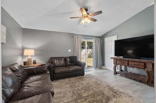 62 11 St, Shalimar FL  32579-1543 exterior