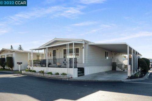 2265 Dalis Dr, Concord, CA 94520-5421