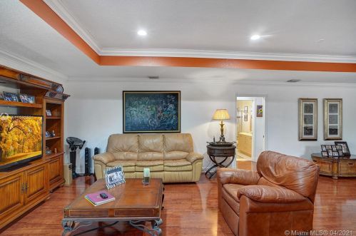 1885 139 Ter, Hollywood FL  33028-2837 exterior